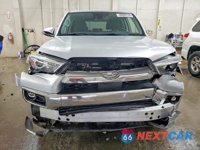 Piąte zdjęcie samochodu w środku: 2021 TOYOTA 4RUNNER LIMITED VIN:JTEKU5JR0M5853638 - miniatura