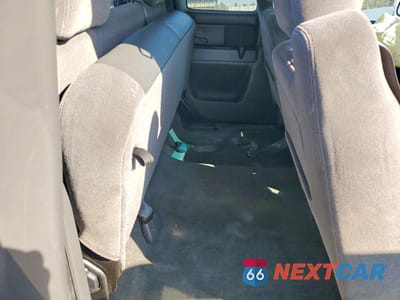 Zdjęcie 10 z 11 samochodu: 2006 CHEVROLET SILVERADO K1500 VIN:2GCEK19B461304472 - miniatura