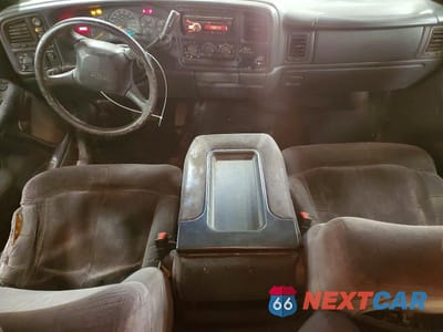 Zdjęcie 8 z 11 samochodu: 2001 CHEVROLET SILVERADO K1500 VIN:1GCEK19T71E121793 - miniatura