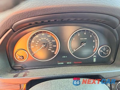 Zdjęcie 9 z 13 samochodu: 2016 BMW X5 XDRIVE35I VIN:5UXKR0C59G0P27670 - miniatura
