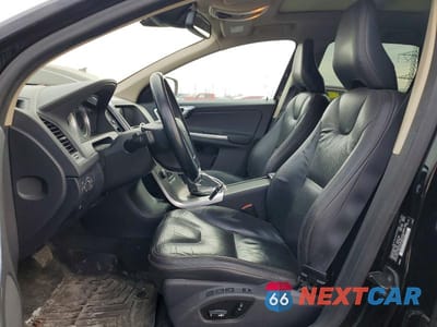 Zdjęcie 7 z 13 samochodu: 2013 VOLVO XC60 3.2 VIN:YV4952DZ0D2429188 - miniatura