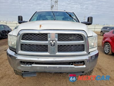 Piąte zdjęcie samochodu w środku: 2015 RAM 2500 ST VIN:3C6MR5AL9FG685303 - miniatura