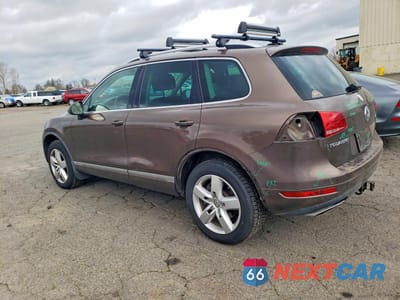 Drugie zdjęcie samochodu z przodu: 2011 VOLKSWAGEN TOUAREG V6 TDI VIN:WVGFK9BP4BD007298 - miniatura