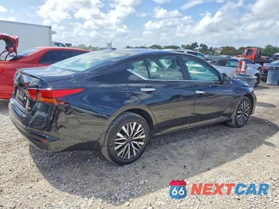 Trzecie zdjęcie samochodu z tyłu: 2024 NISSAN ALTIMA 2.5 SV VIN:1N4BL4DW1RN405442 - miniatura