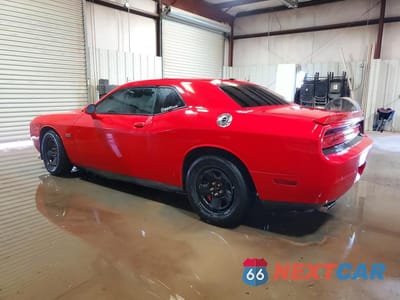 Drugie zdjęcie samochodu z przodu: 2014 DODGE CHALLENGER SRT-8 VIN:2C3CDYCJ4EH229647 - miniatura