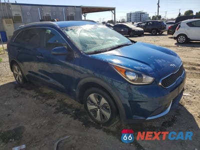 Czwarte zdjęcie samochodu z boku: 2019 KIA NIRO LX VIN:KNDCB3LC9K5334595 - miniatura