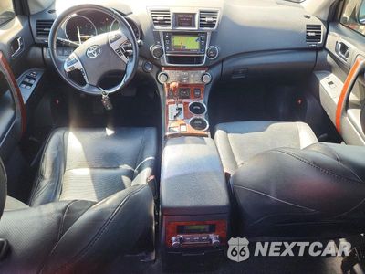 Zdjęcie 8 z 12 samochodu: 2013 TOYOTA HIGHLANDER HYBRID LIMITED VIN:JTEDC3EH0D2011160 - miniatura