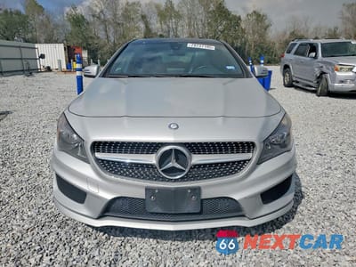 Piąte zdjęcie samochodu w środku: 2015 MERCEDES-BENZ CLA 250 VIN:WDDSJ4EBXFN226846 - miniatura
