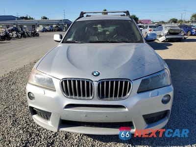 Piąte zdjęcie samochodu w środku: 2014 BMW X3 VIN:5UXWX7C53E0E79335 - miniatura
