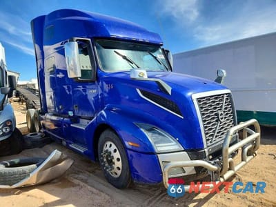 Trzecie zdjęcie samochodu z tyłu: 2019 VOLVO VN VNL VIN:4V4NC9EJ6KN200412 - miniatura