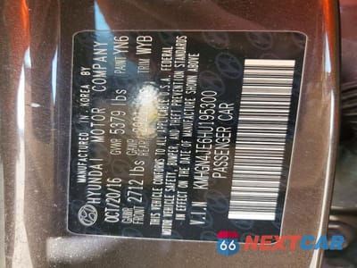 Zdjęcie 12 z 13 samochodu: 2017 GENESIS G80 3.8 VIN:KMHGN4JE6HU195300 - miniatura