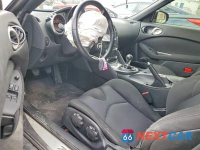 Zdjęcie 8 z 12 samochodu: 2015 NISSAN 370Z SPORT TECH VIN:JN1AZ4EH3FM440072 - miniatura