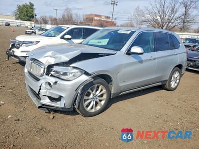 2015 BMW X5 XDRIVE50I 5UXKR6C54F0J78767 - główne zdjęcie licytacji z USA - miniatura