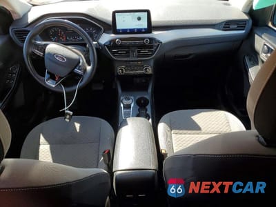 Zdjęcie 8 z 13 samochodu: 2022 FORD ESCAPE SE VIN:1FMCU9G68NUB67797 - miniatura