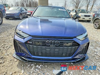 Piąte zdjęcie samochodu w środku: 2021 AUDI RS6 VIN:WUA1CAF25MN902942 - miniatura