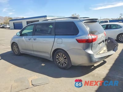 Drugie zdjęcie samochodu z przodu: 2016 TOYOTA SIENNA XLE 8-PASSENGER VIN:5TDYK3DC8GS707633 - miniatura