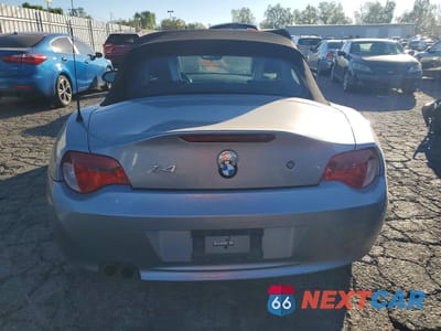 Zdjęcie 6 z 13 samochodu: 2006 BMW Z4 3.0 VIN:4USBU33556LW68934 - miniatura