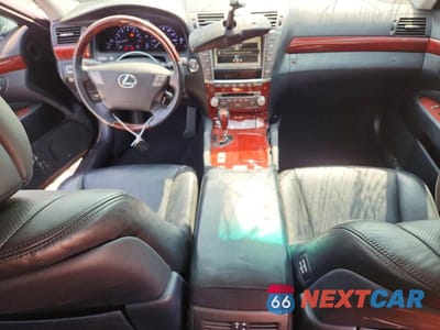 Zdjęcie 8 z 13 samochodu: 2012 LEXUS LS 460 BASE VIN:JTHCL5EF1C5014297 - miniatura