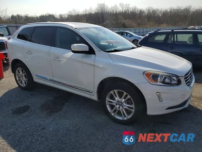 Czwarte zdjęcie samochodu z boku: 2015 VOLVO XC60 T5 PREMIER VIN:YV4612RK5F2730052 - miniatura