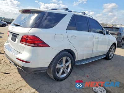 Trzecie zdjęcie samochodu z tyłu: 2016 MERCEDES-BENZ GLE 350 VIN:4JGDA5JB3GA750665 - miniatura
