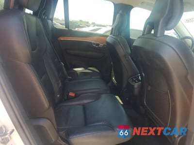 Zdjęcie 11 z 14 samochodu: 2021 VOLVO XC90 T6 MOMENTUM VIN:YV4A22PK2M1680207 - miniatura