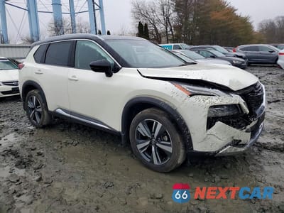 Czwarte zdjęcie samochodu z boku: 2021 NISSAN ROGUE PLATINUM VIN:JN8AT3DD9MW317549 - miniatura