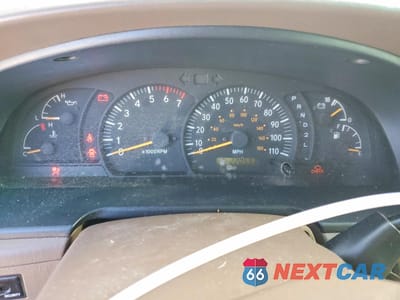 Zdjęcie 9 z 12 samochodu: 2001 TOYOTA TUNDRA SR5 VIN:5TBRT341X1S129437 - miniatura