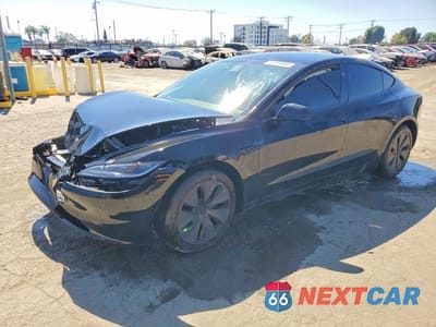 2025 TESLA MODEL 3 5YJ3E1EA1SF046835 - główne zdjęcie licytacji z USA - miniatura