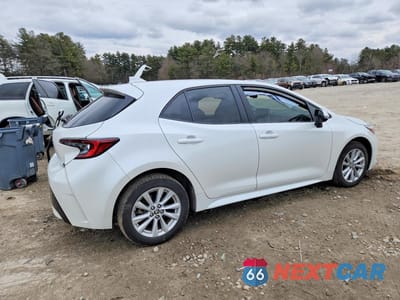 Trzecie zdjęcie samochodu z tyłu: 2025 TOYOTA COROLLA HATCHBACK SE VIN:JTND4MBE3S3234815 - miniatura