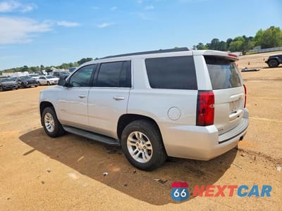 Drugie zdjęcie samochodu z przodu: 2019 CHEVROLET TAHOE C1500 LS VIN:1GNSCAKC2KR254330 - miniatura
