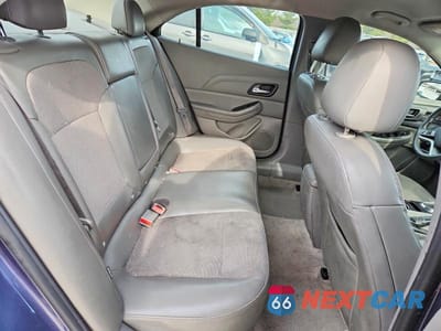 Zdjęcie 10 z 11 samochodu: 2015 CHEVROLET MALIBU 1LT VIN:1G11C5SL8FF328202 - miniatura