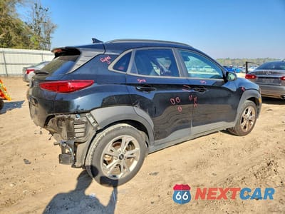 Trzecie zdjęcie samochodu z tyłu: 2023 HYUNDAI KONA SEL VIN:KM8K62AB1PU945377 - miniatura