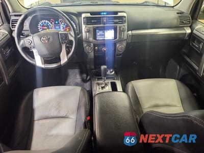Zdjęcie 8 z 13 samochodu: 2016 TOYOTA 4RUNNER SR5 PREMIUM VIN:JTEBU5JR4G5388396 - miniatura