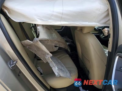 Zdjęcie 10 z 12 samochodu: 2016 VOLVO V60 T5 PLATINUM VIN:YV140MEM4G1304077 - miniatura