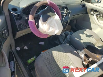 Zdjęcie 8 z 12 samochodu: 2006 FORD FOCUS VIN:1FAFP34N46W188482 - miniatura