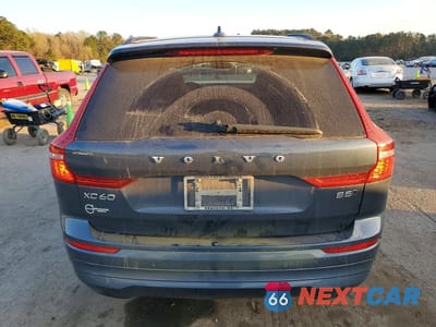 Zdjęcie 6 z 12 samochodu: 2022 VOLVO XC60 B5 MOMENTUM VIN:YV4L12RK5N1035772 - miniatura