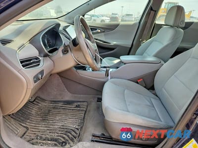 Zdjęcie 7 z 12 samochodu: 2017 CHEVROLET MALIBU VIN:1G1ZE5ST6HF127933 - miniatura