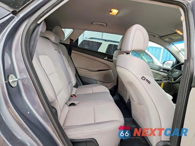 Zdjęcie 11 z 13 samochodu: 2017 HYUNDAI TUCSON SE VIN:KM8J33A40HU594880 - miniatura
