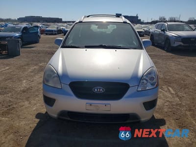 Piąte zdjęcie samochodu w środku: 2007 KIA RONDO LX VIN:KNAFG526977096813 - miniatura