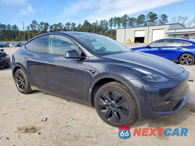 Czwarte zdjęcie samochodu z boku: 2024 TESLA MODEL Y VIN:7SAYGDEDXRF207384 - miniatura