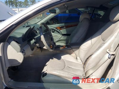 Zdjęcie 7 z 11 samochodu: 2003 MERCEDES-BENZ SL 500R VIN:WDBSK75F53F024609 - miniatura