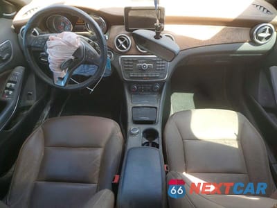 Zdjęcie 8 z 12 samochodu: 2015 MERCEDES-BENZ GLA 250 VIN:WDCTG4EB6FJ143946 - miniatura