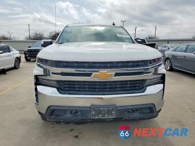 Piąte zdjęcie samochodu w środku: 2019 CHEVROLET SILVERADO K1500 LT VIN:3GCUYDED0KG190863 - miniatura