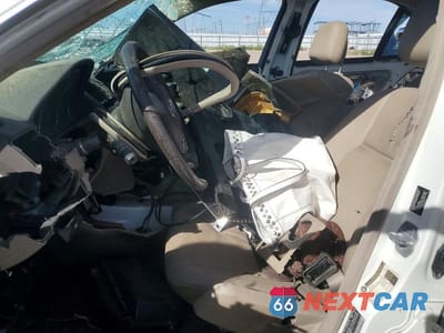 Zdjęcie 7 z 12 samochodu: 2010 MERCEDES-BENZ C 300 VIN:WDDGF5EB4AR129513 - miniatura