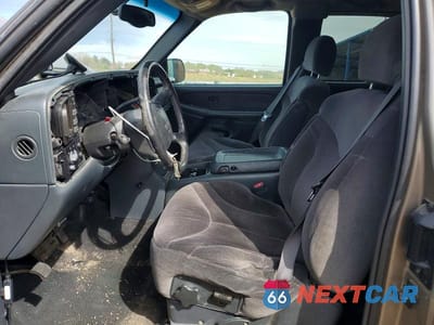 Zdjęcie 7 z 11 samochodu: 2002 GMC SIERRA K2500 HEAVY DUTY VIN:1GTHK29U32E289010 - miniatura