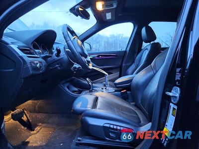 Zdjęcie 7 z 12 samochodu: 2020 BMW X1 XDRIVE28I VIN:WBXJG9C01L5P65714 - miniatura