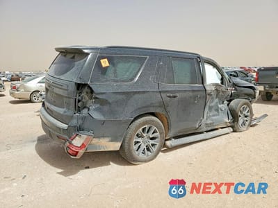Trzecie zdjęcie samochodu z tyłu: 2024 CHEVROLET TAHOE K1500 Z71 VIN:1GNSKPKD9RR411604 - miniatura