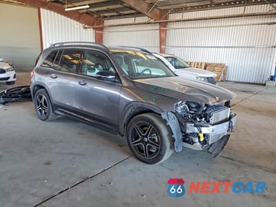 Czwarte zdjęcie samochodu z boku: 2023 MERCEDES-BENZ GLB 250 4MATIC VIN:W1N4M4HB4PW268441 - miniatura