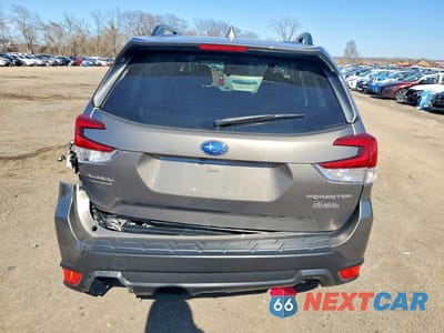 Zdjęcie 6 z 12 samochodu: 2021 SUBARU FORESTER PREMIUM VIN:JF2SKAJC2MH592852 - miniatura