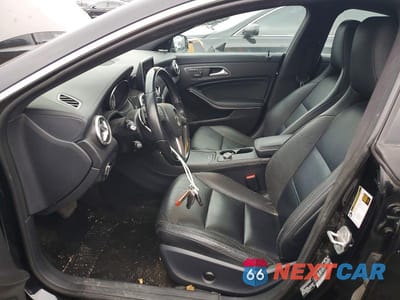 Zdjęcie 7 z 11 samochodu: 2014 MERCEDES-BENZ CLA 250 4MATIC VIN:WDDSJ4GB0EN104220 - miniatura